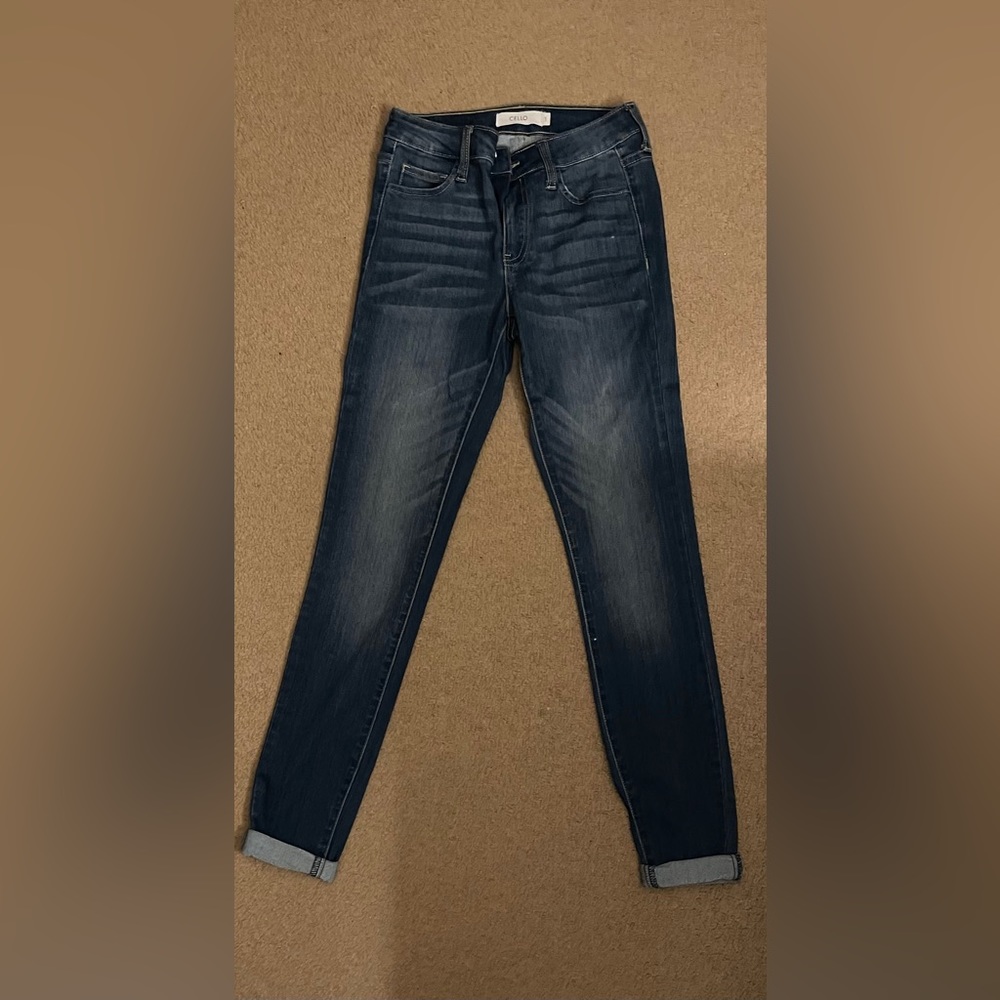 Boutique Capris